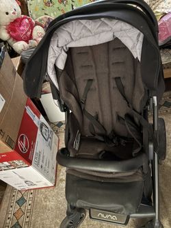 Nunavut Stroller 