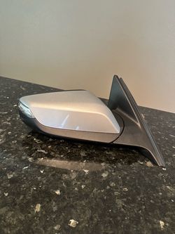 2018 OEM Chevy Malibu Passenger Side mirror with signal light for  $85!