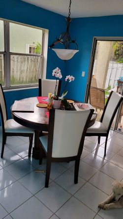 Dining Set LAS OLAS NEW 3000$400$