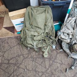 Us Army Back Pack Medal Fram