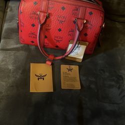 Candy Red MCM 