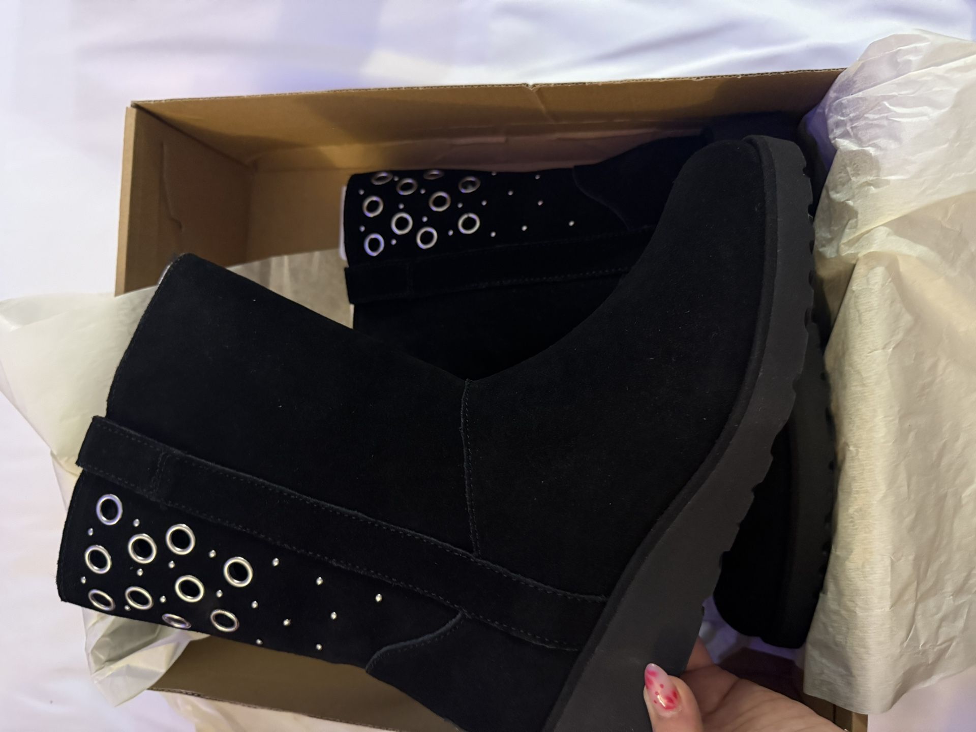 UGG Women Madison Boots