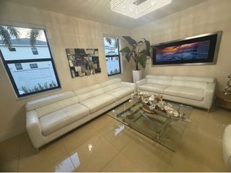 White Leather Sofa Set (sofa x 2 + glass table)