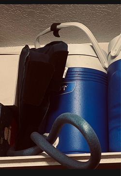 Ice machine for the knee $2 0 p/up Upland Campus & 24