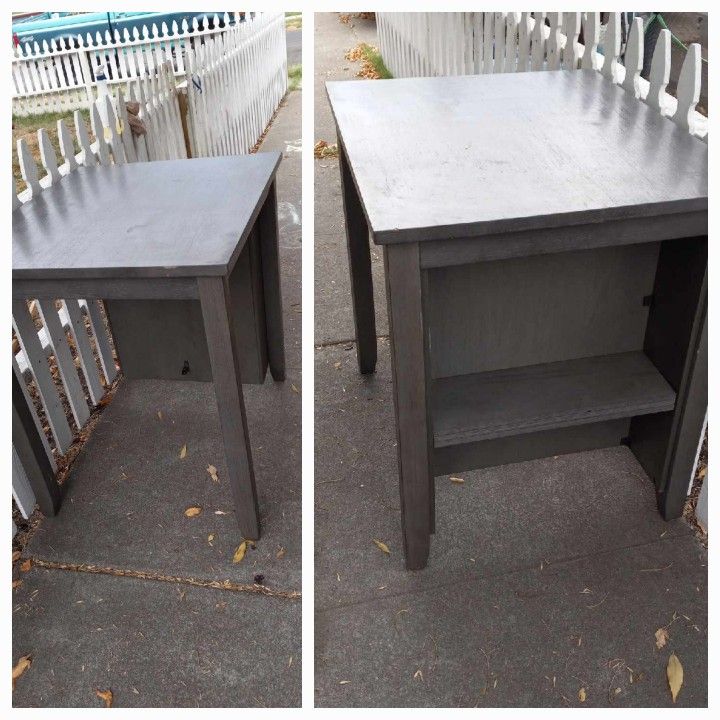 COUNTER HEIGHT BOOK SHELF TABLE (3 SHELVES)