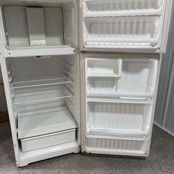 Hot point refrigerator