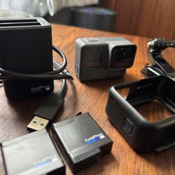 GoPro HERO6 Action Camera - Black (Great Condition)