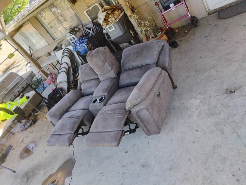 Loveseat Recliner