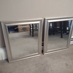 2 Mirrors And 2 Lamps 