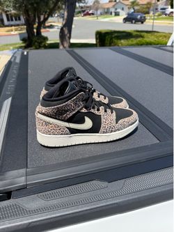 Air Jordan 1 Mid SE “Leopard”