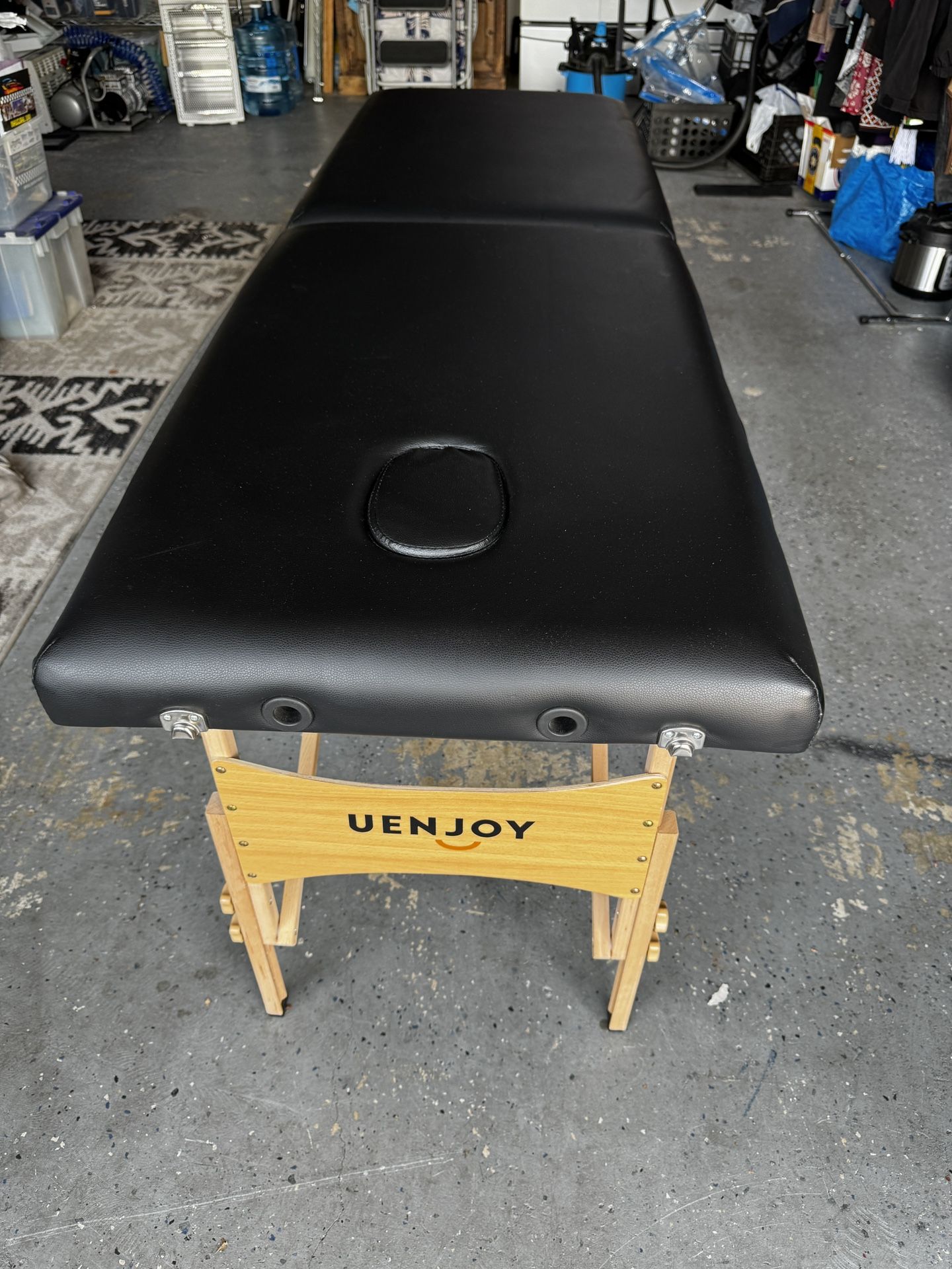 Uenjoy Massage Bed 72'' Professional Folding Massage Table Like New Portable 2 Fold Lightweight Portable, Black With face Cutout And Face Pillow