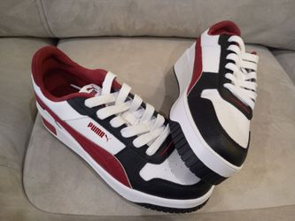 Puma shoes 8.5 Womens
