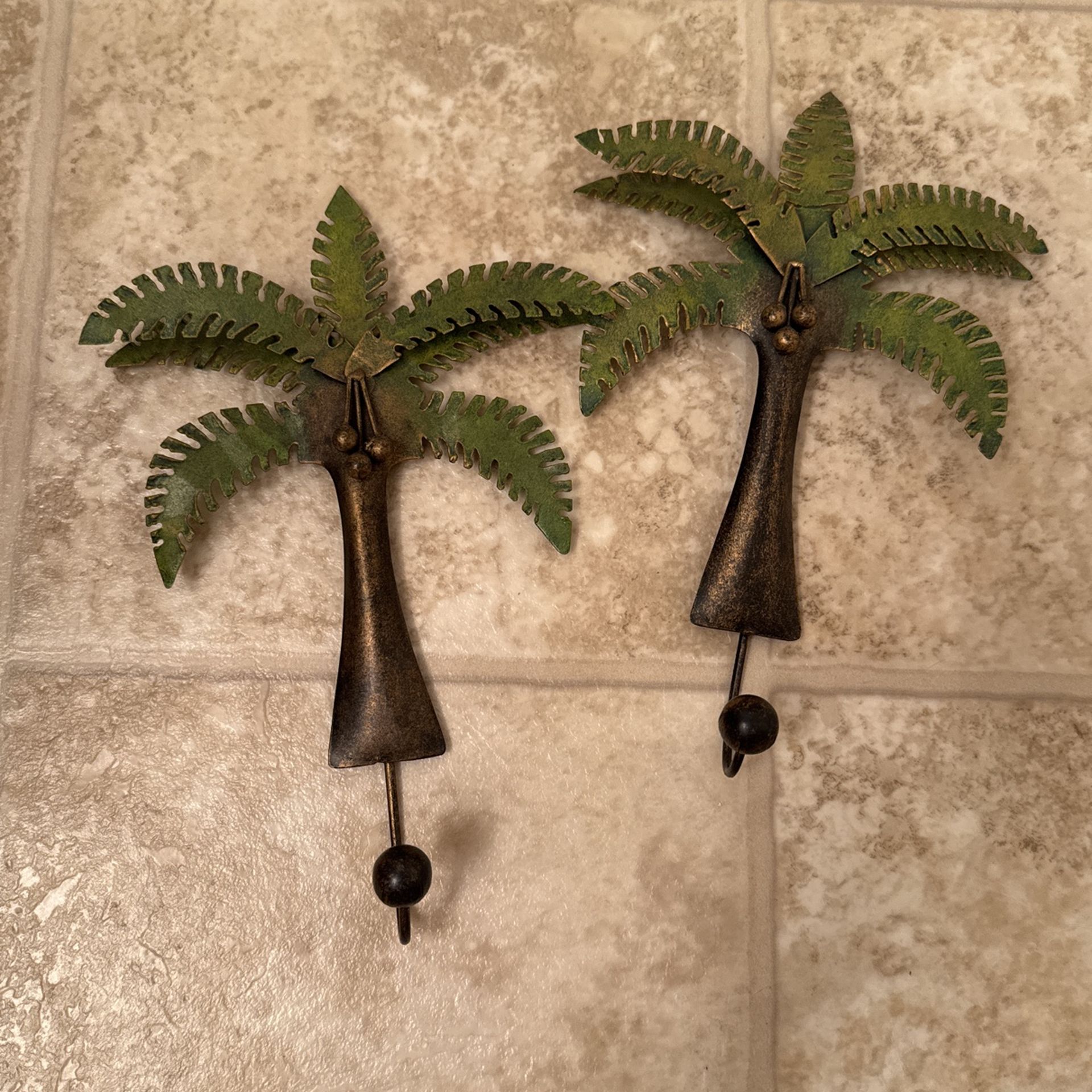 Palm Tree With Hooks
