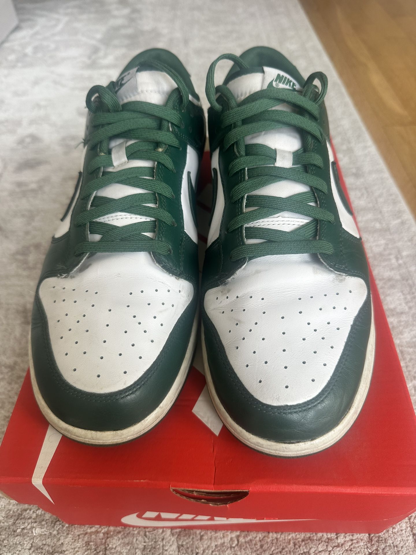 Nike Dunk Low Retro 