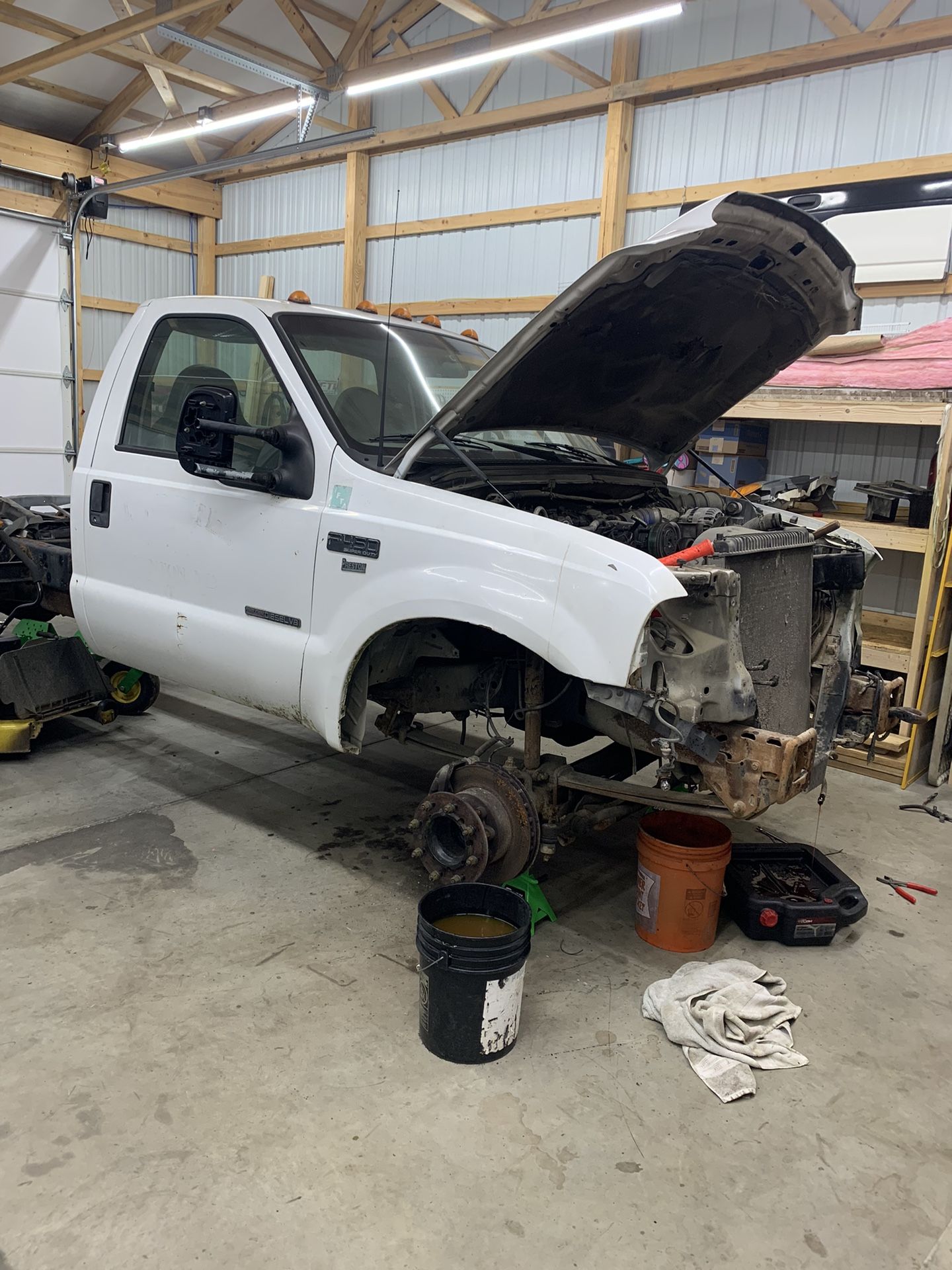 1999 Ford F450 7.3 6 Speed Part Out 