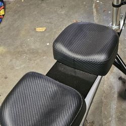 REDUCED TO SELL Mobility Single Leg Scooter