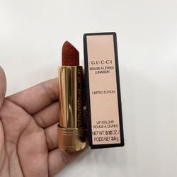Gucci 515 Holiday Limited Edition Glitter Lipstick 