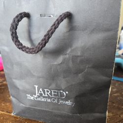 10k White Gold/black Diamond Earings 💎  