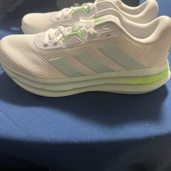 Women’s Adidas Running Shoe