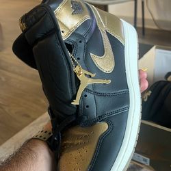 Jordan 1  Nike 