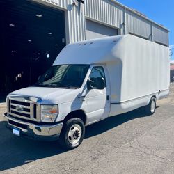 2013 Ford E-350