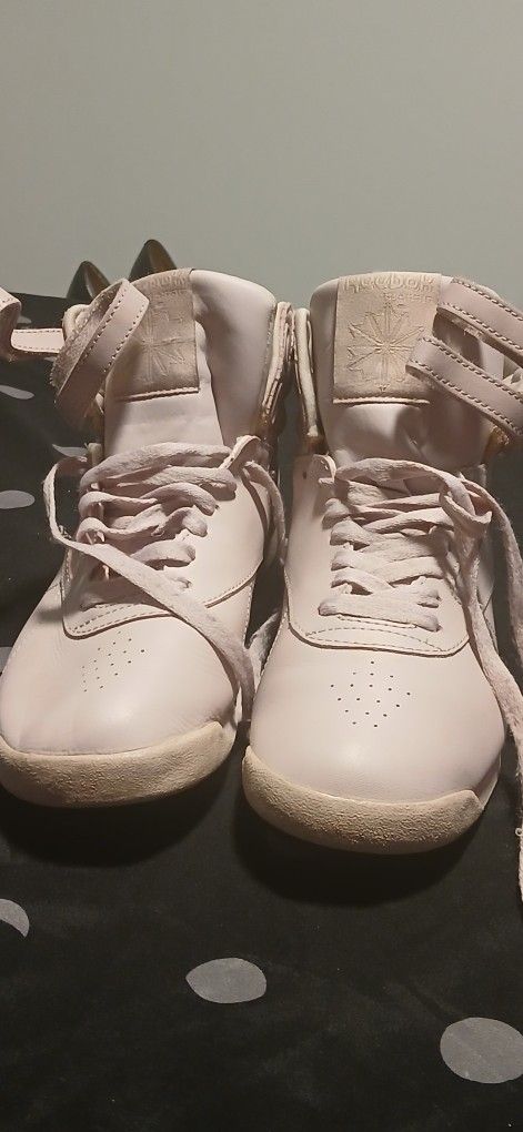 Reebok Classic Light Purple