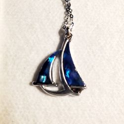 Tiny Abalone Shell Sjlver Sailboat Necklace 