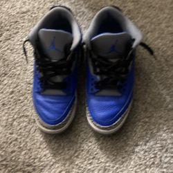 Air Jordan 3s Varsity Royal