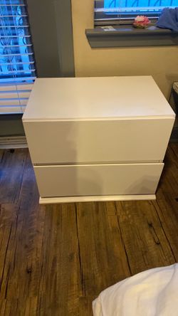 Night stand