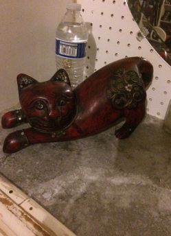 Cat made out of wood Makes good gift.