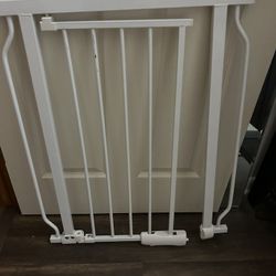 Assorted Baby/pet Gates