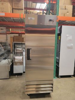 NSF restaurant One Door Refrigerator XB27R