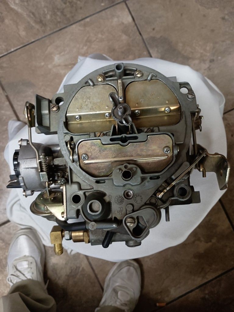 Rochester Quadrajet Carburator Model32747