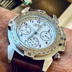 ⭐️ Vintage Nautica Chronograph Runs Great $65 Or Best Offer