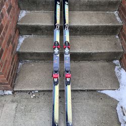 Dynamic VR21 Skis 180cm with Salomon Bindings 