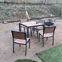 Outdoor Table And Chairs