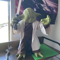 Star Wars Legendary Jedi Master Yoda