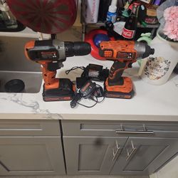 Black and Decker Drill/Driver Combo