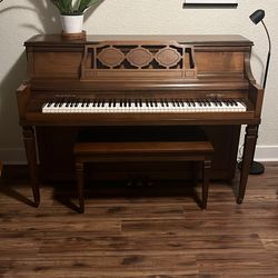 Piano Kohler & Campbell