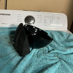 Dyna Headlight Housing