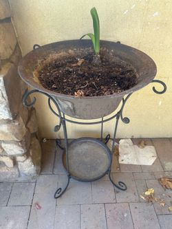Metal Plant Stand with Large Bowl Planter