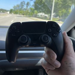 PS5 DualSense Controller