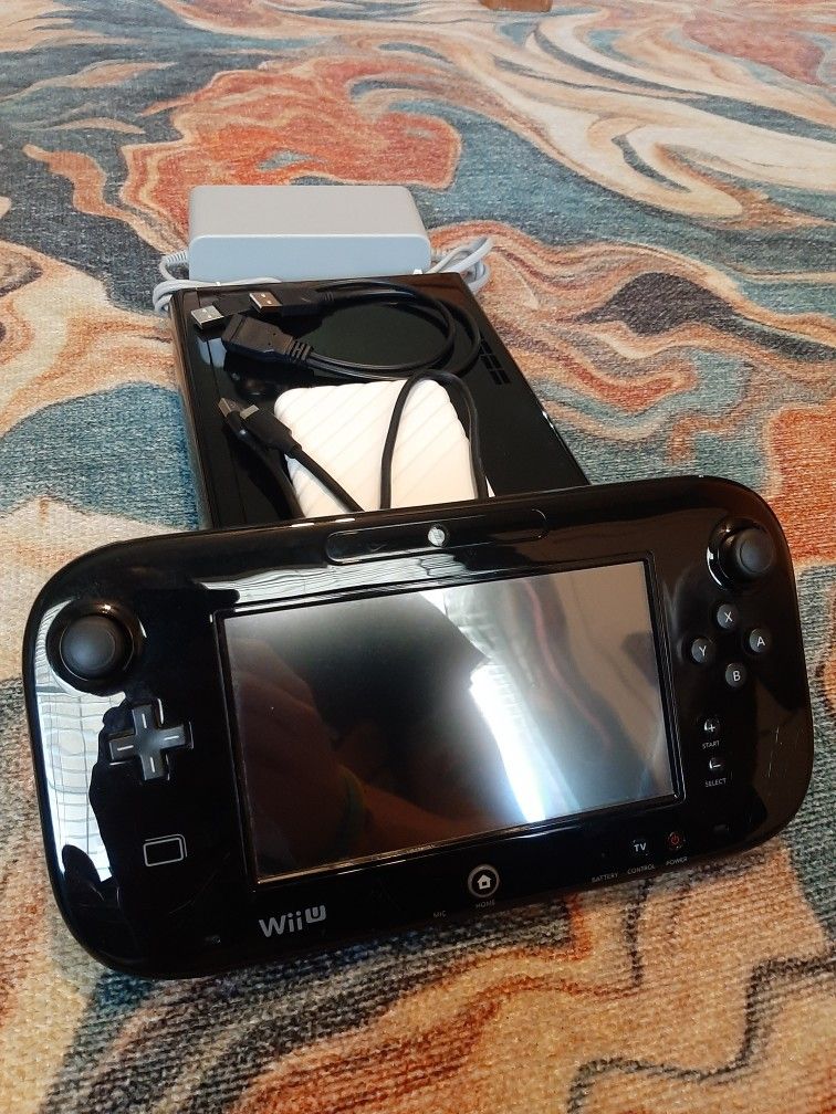 Modded Wii U - Cables - 1TB HDD