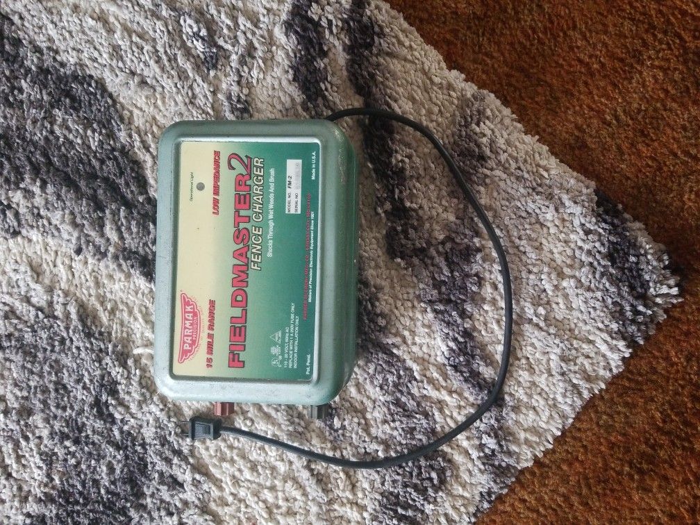 ELECTRIC FENCE 110 -20 VOLT 50HZ(15MILES)