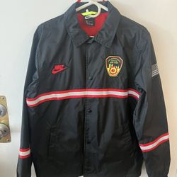 Nike Windbreaker 