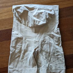 Belevation Maternity Support Shorts Size M for Sale in Seattle, WA