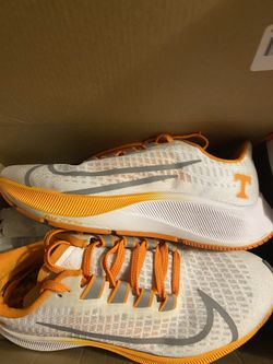 LIMITED EDITION…VOLS NIKE!