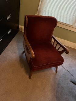 Antique lounge chair