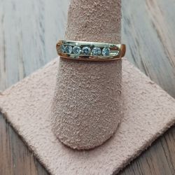 Vintage 14K Gold Wedding Band With .43ct In Diamonds  Size 9.5