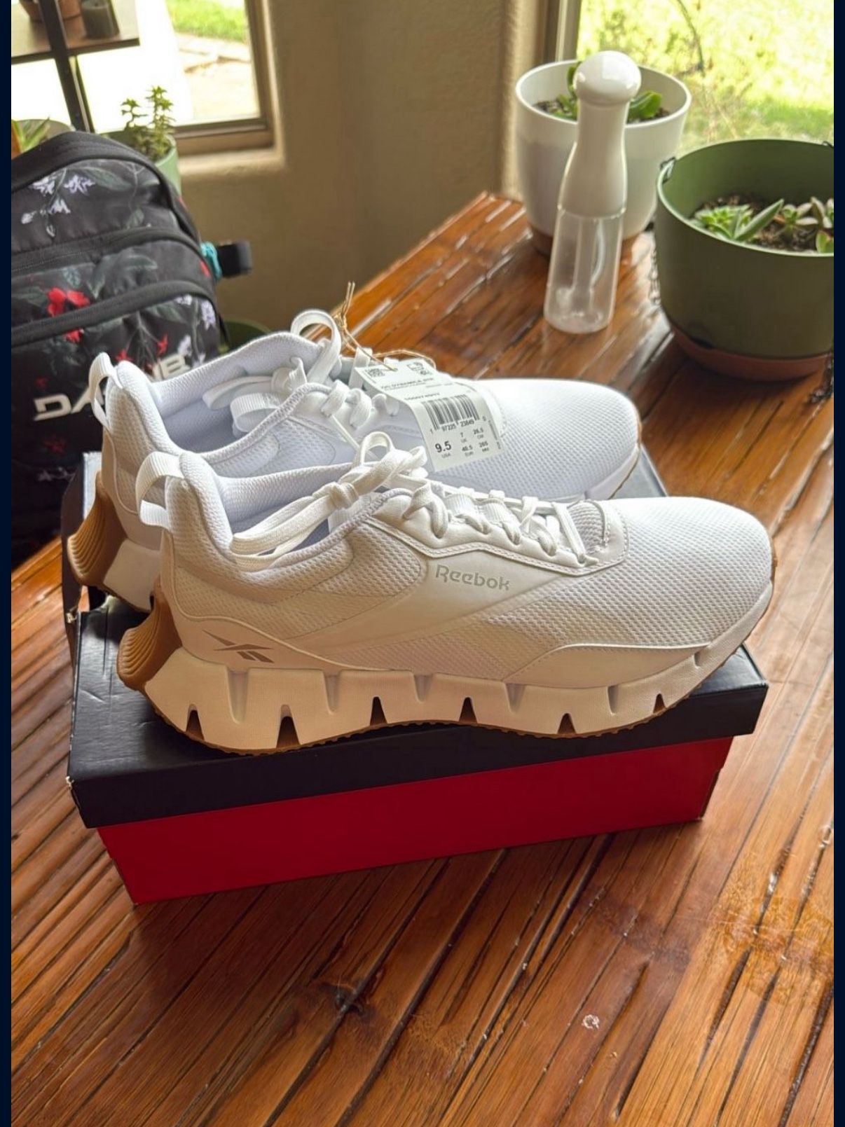 Women’s Reebok Zig Dynamica STR Shoes 